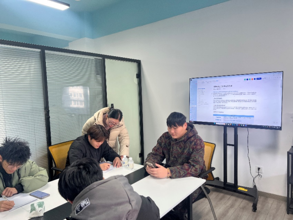 "C:\Users\王潔\Desktop\圖片3(1)600.png"