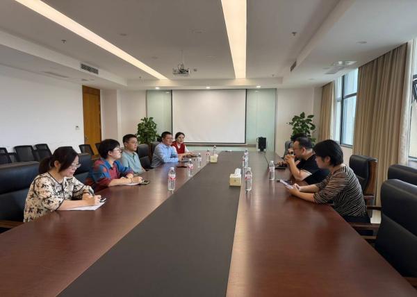 "C:\Users\王潔\Desktop\1600.jpg"